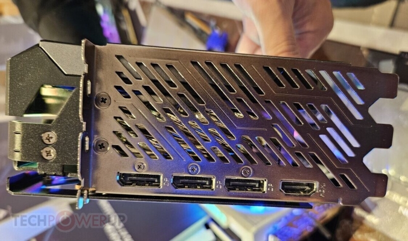 ASRock показала первую видеокарту Radeon с 12+4-pin разъёмом питания, а также ряд других RX 9070 XT и RX 9070